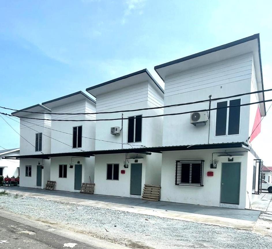 Inderapura Villa Free Parking Shah Alam Exterior foto